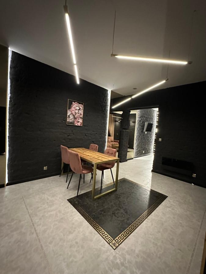 Apartment Darkhouse Versace Pink Lodz (Lodz)